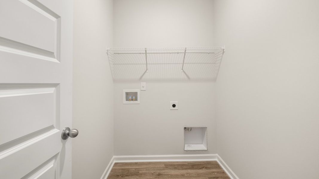 Spacious, unfurnished interior of a new home in Kingston Ranch at Lake Oconee, Buckhead (Image 28).