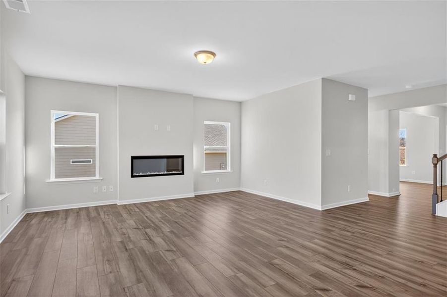 Spacious, unfurnished interior of a new home in Allen Manor, Hoschton (Image 33).