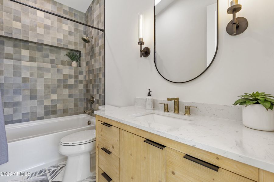 Upstairs extra bath Upstairs extra bath