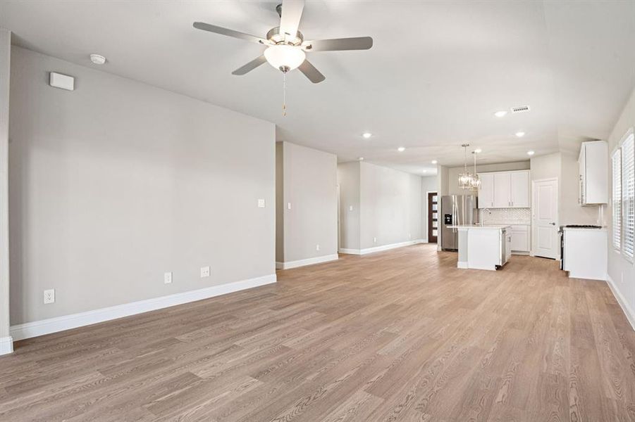 Spacious, unfurnished interior of a new home in Lakehaven - Signature Series, Farmersville (Image 30). Spacious, unfurnished interior of a new home in Lakehaven - Signature Series, Farmersville (Image 30).
