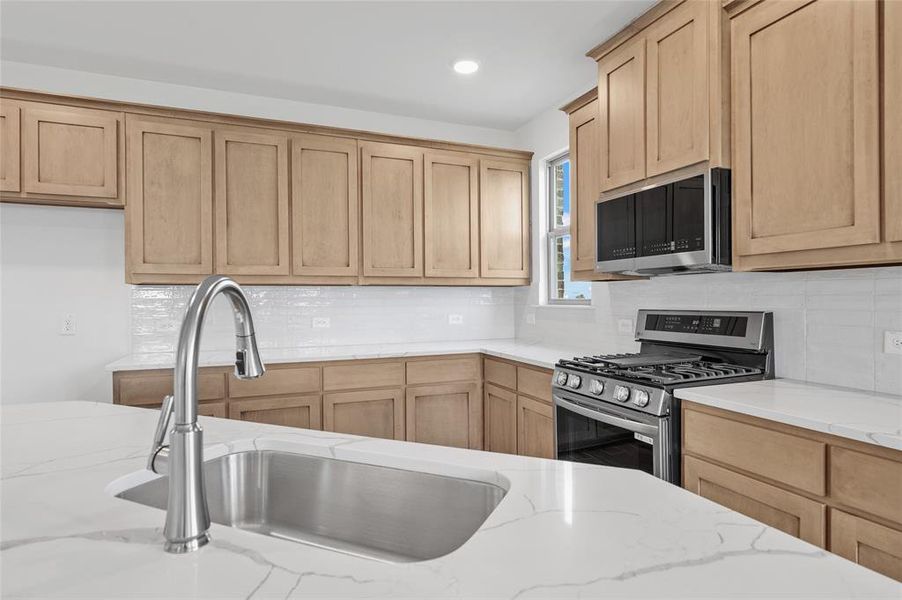 Furnished interior view inside a new home in Stone River Glen, Royse City (Image 15). Furnished interior view inside a new home in Stone River Glen, Royse City (Image 15).