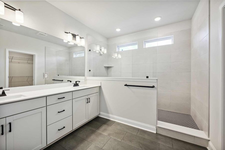 Representative furnished interior of a home built from the The Newell by David Weekley Homes in Whitley Preserve – Enclave Collection, Mint Hill (Image 4). Representative furnished interior of a home built from the The Newell by David Weekley Homes in Whitley Preserve – Enclave Collection, Mint Hill (Image 4).