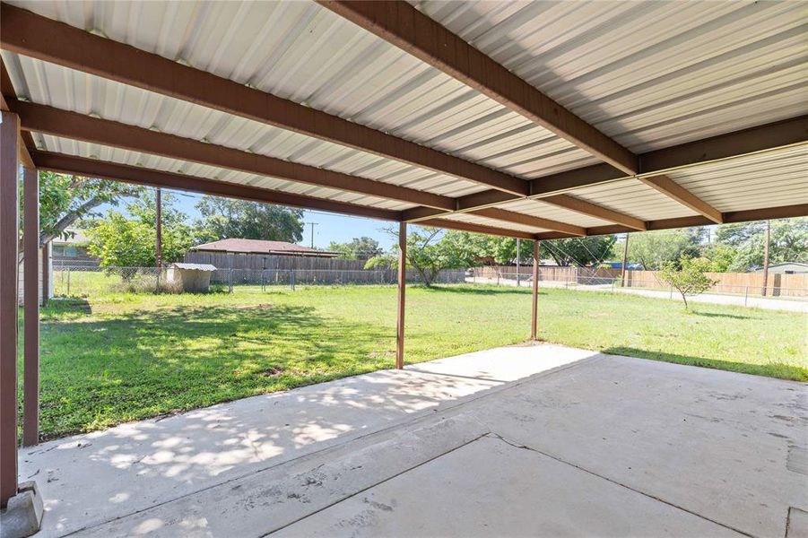 Exterior details and patio area of a home in , Brownwood (Image 17).