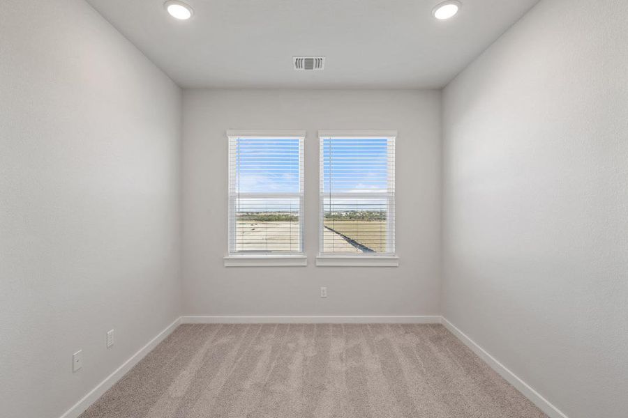 Spacious, unfurnished interior of a new home in Union Collection at Park Central, Georgetown (Image 19).