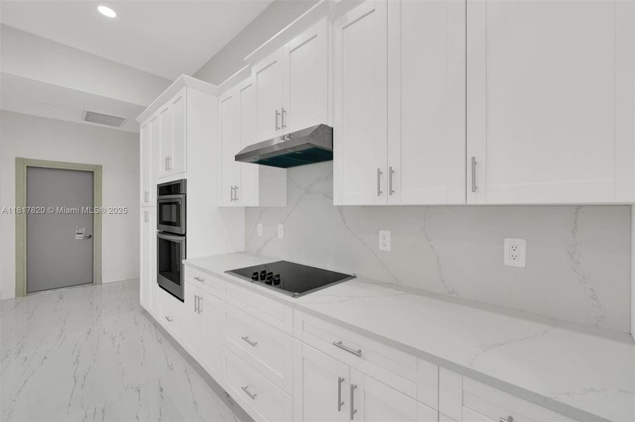 Furnished interior view inside a new home in , Lehigh Acres (Image 9).