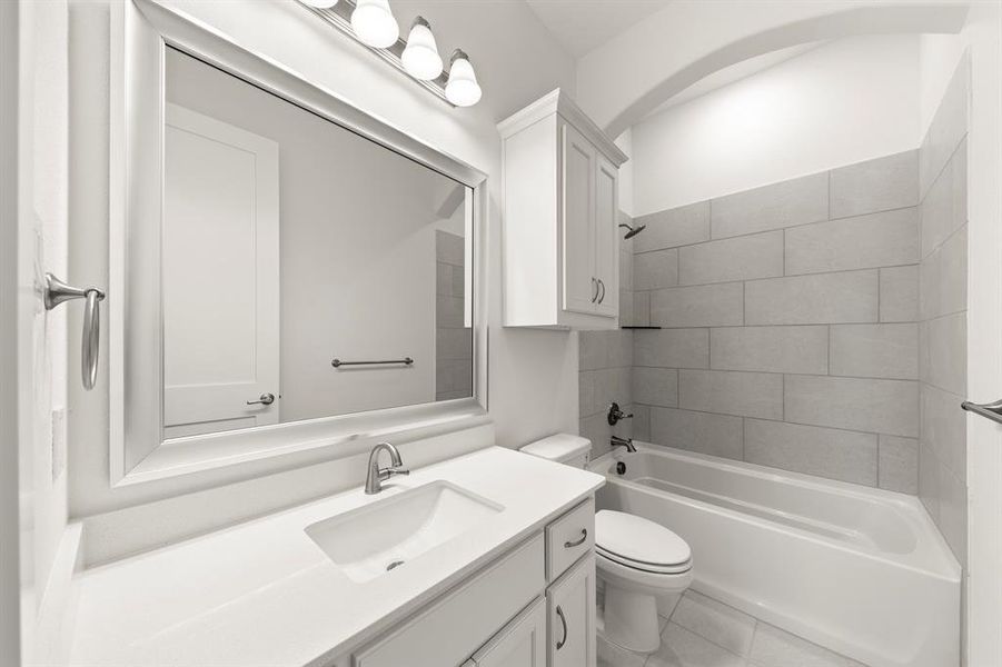 06. 165 Cooper - 2ND Bath 06. 165 Cooper - 2ND Bath