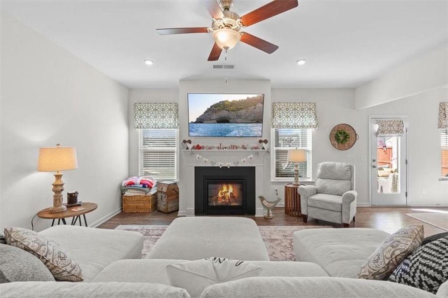 Furnished interior view inside a new home in Jackson Farm, Cartersville (Image 35).