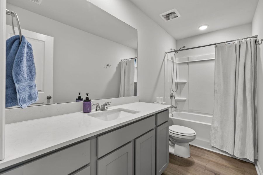 Furnished interior view inside a new home in Bradford Pointe, Summerville (Image 19).