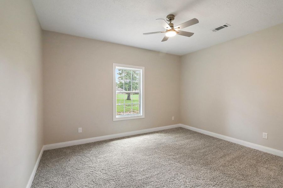 Secondary bedroom Secondary bedroom