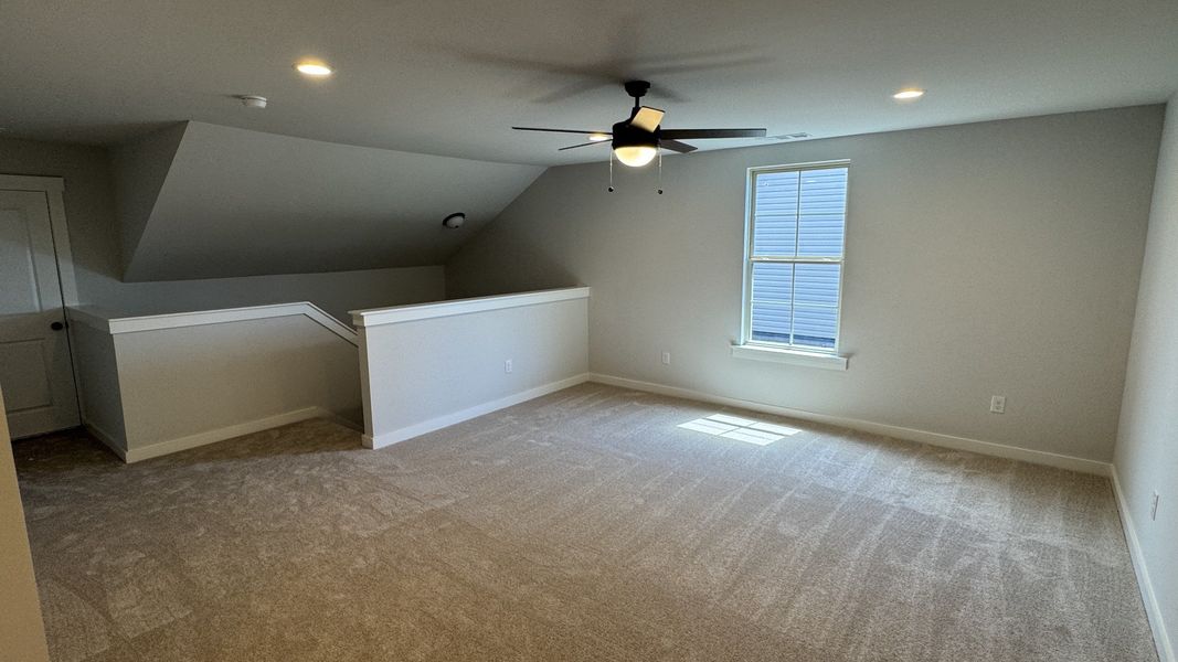 Spacious, unfurnished interior of a new home in The Greens at Legacy Townhomes, Springfield (Image 17).