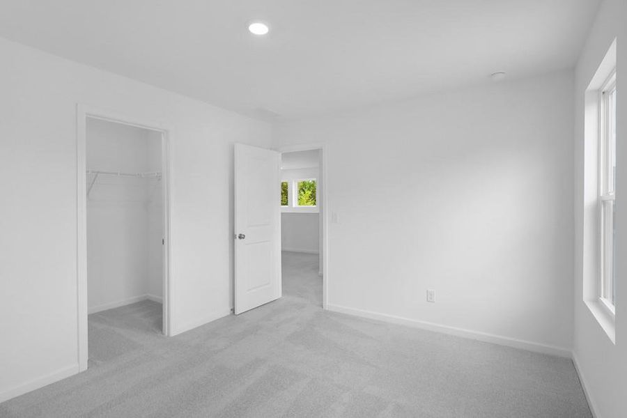 Image 27 of a home in Heritage River.