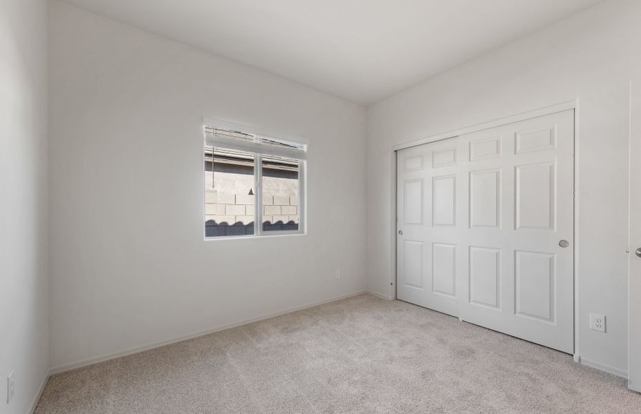 Spacious, unfurnished interior of a new home in Copper Falls, Buckeye (Image 19).