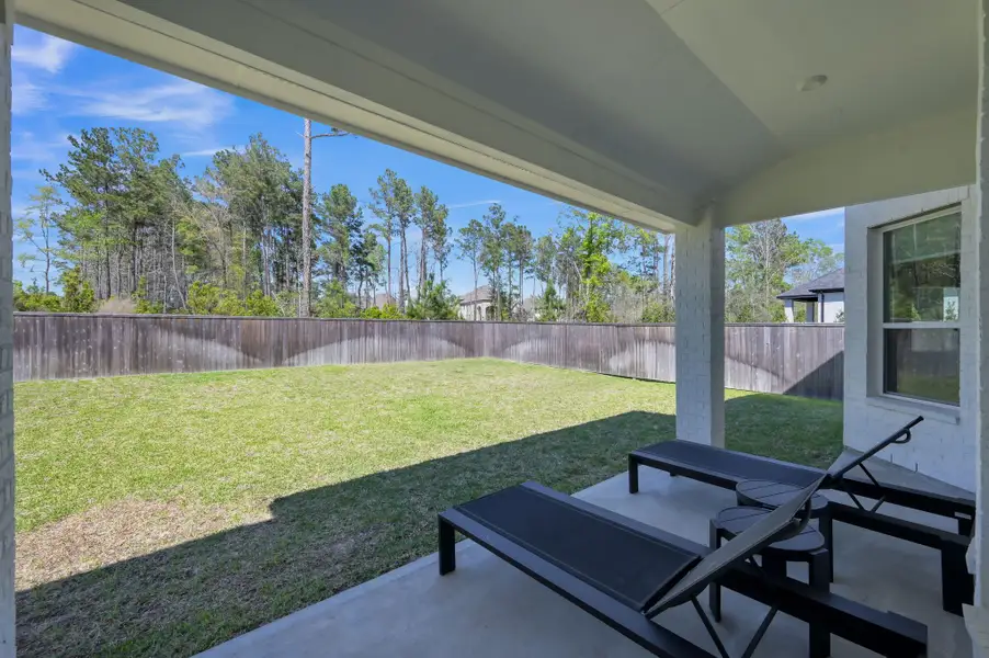 Exterior details and patio area of a home in , Montgomery (Image 4).