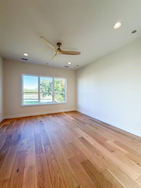 Spacious, unfurnished interior of a new home in , Roanoke (Image 23).