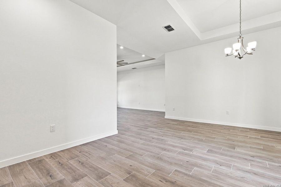 Spacious, unfurnished interior of a new home in , Selma (Image 23).