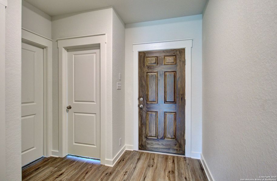Spacious, unfurnished interior of a new home in Westridge - Premier, San Antonio (Image 18). Spacious, unfurnished interior of a new home in Westridge - Premier, San Antonio (Image 18).