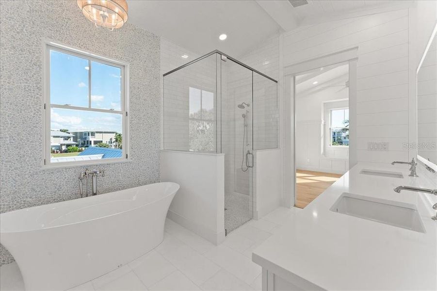 Furnished interior view inside a new home in , Boca Grande (Image 37).