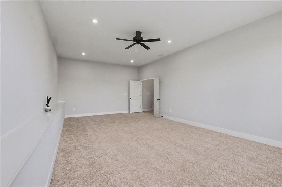 Spacious, unfurnished interior of a new home in , Hoschton (Image 18).