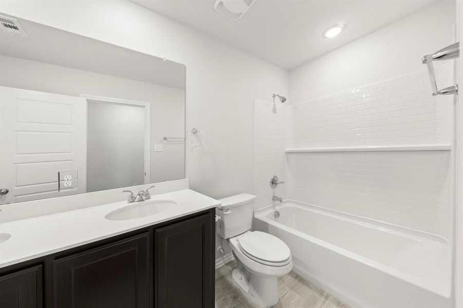 23. 1733 Meadow Crest - 2ND Bath