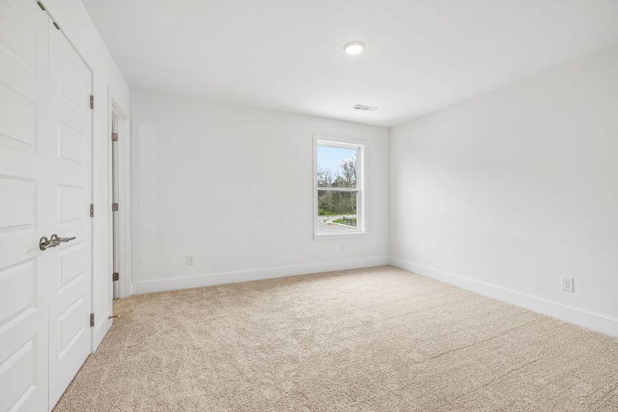 Spacious, unfurnished interior of a new home in Devonshire, Mount Juliet (Image 46).
