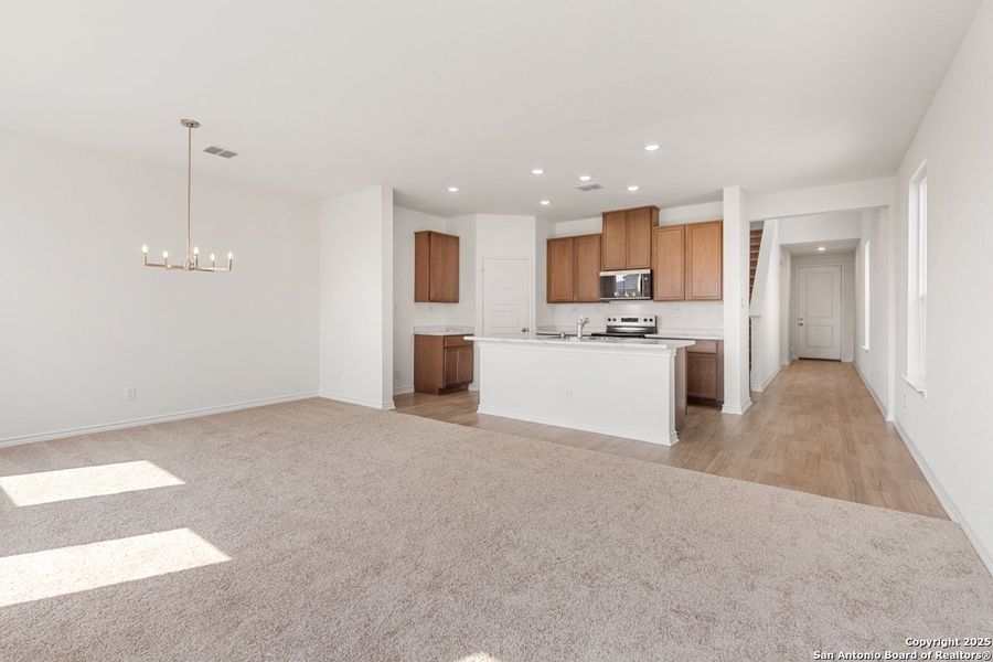 Spacious, unfurnished interior of a new home in The Granary - Heritage Collection, San Antonio (Image 6). Spacious, unfurnished interior of a new home in The Granary - Heritage Collection, San Antonio (Image 6).
