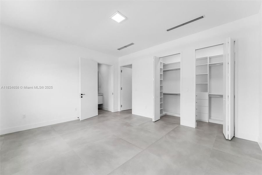 Spacious, unfurnished interior of a new home in , Cutler Bay (Image 30). Spacious, unfurnished interior of a new home in , Cutler Bay (Image 30).
