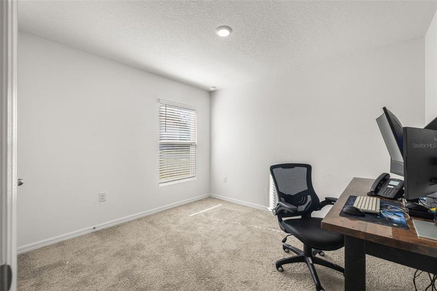 Furnished interior view inside a new home in , Dade City (Image 31).