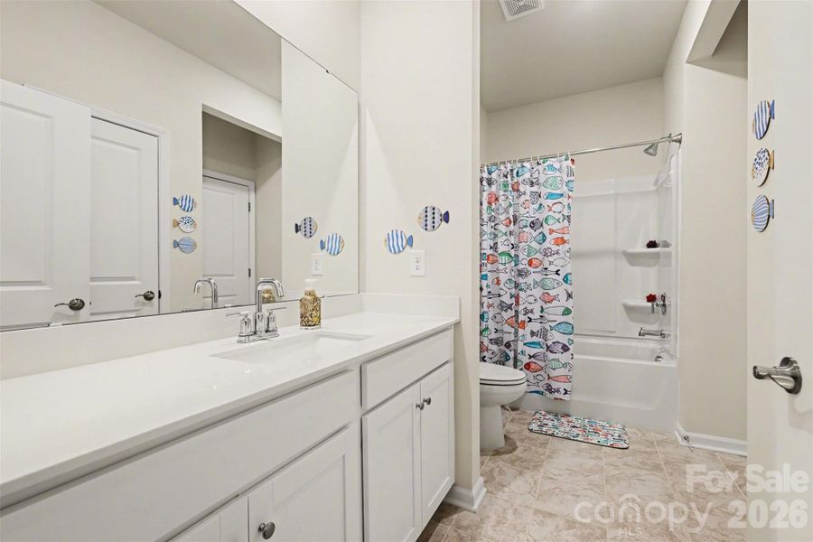 Furnished interior view inside a new home in Elizabeth, Fort Mill (Image 8). Furnished interior view inside a new home in Elizabeth, Fort Mill (Image 8).