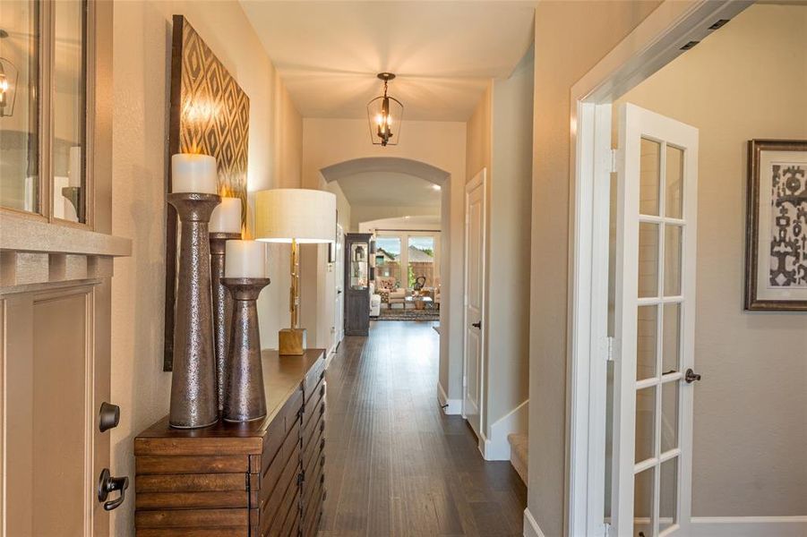 Beazer Homes Woodcreek Laredo Floorplan. This is not a photo of the actual home, but is a photo of the Laredo floorplan.