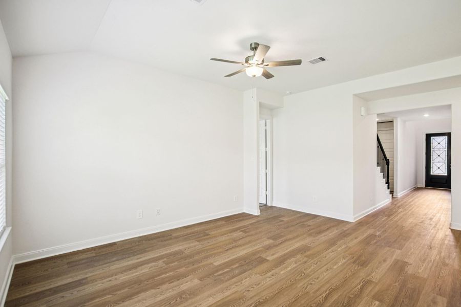 Image 14 of a home in Pine Lake Cove - Classic Series. Image 14 of a home in Pine Lake Cove - Classic Series.