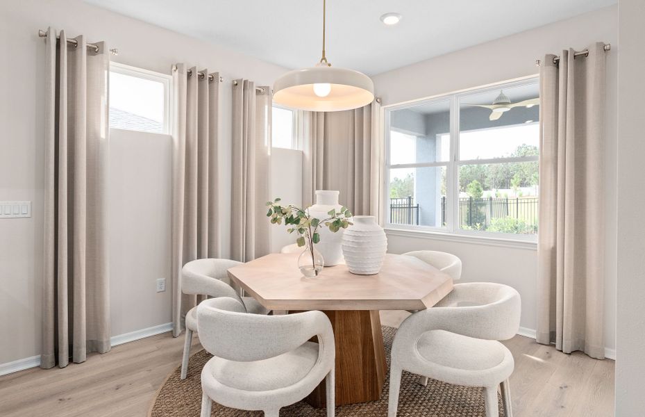 Representative furnished interior of a home built from the Prestige by Del Webb in Del Webb Lakehaven, Clermont (Image 11). Representative furnished interior of a home built from the Prestige by Del Webb in Del Webb Lakehaven, Clermont (Image 11).