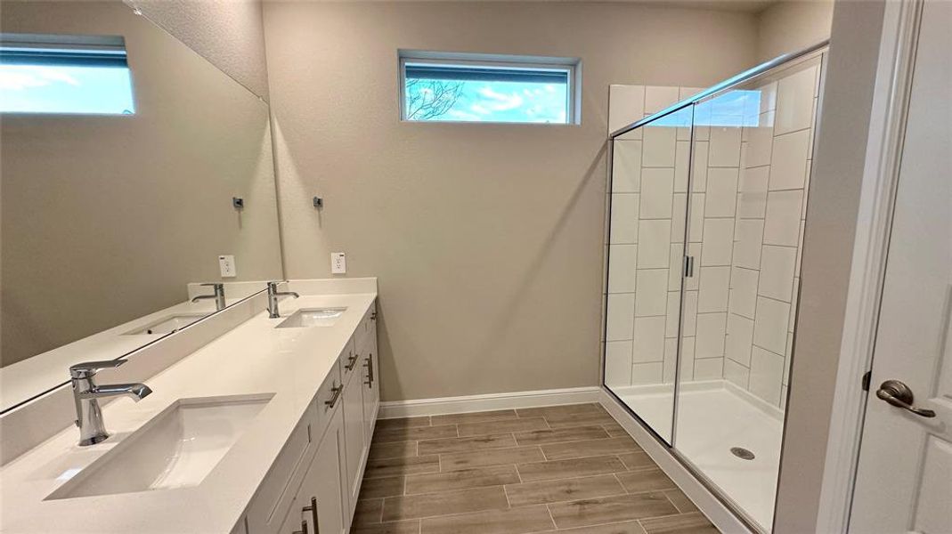 Furnished interior view inside a new home in Rock Creek Ranch, Fort Worth (Image 4). Furnished interior view inside a new home in Rock Creek Ranch, Fort Worth (Image 4).