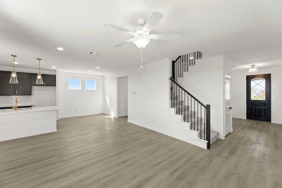 Spacious, unfurnished interior of a new home in Creekview Fossil Ridge, Pilot Point (Image 27). Spacious, unfurnished interior of a new home in Creekview Fossil Ridge, Pilot Point (Image 27).