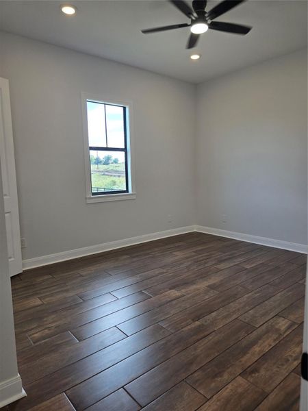 Spacious, unfurnished interior of a new home in , Brenham (Image 17).