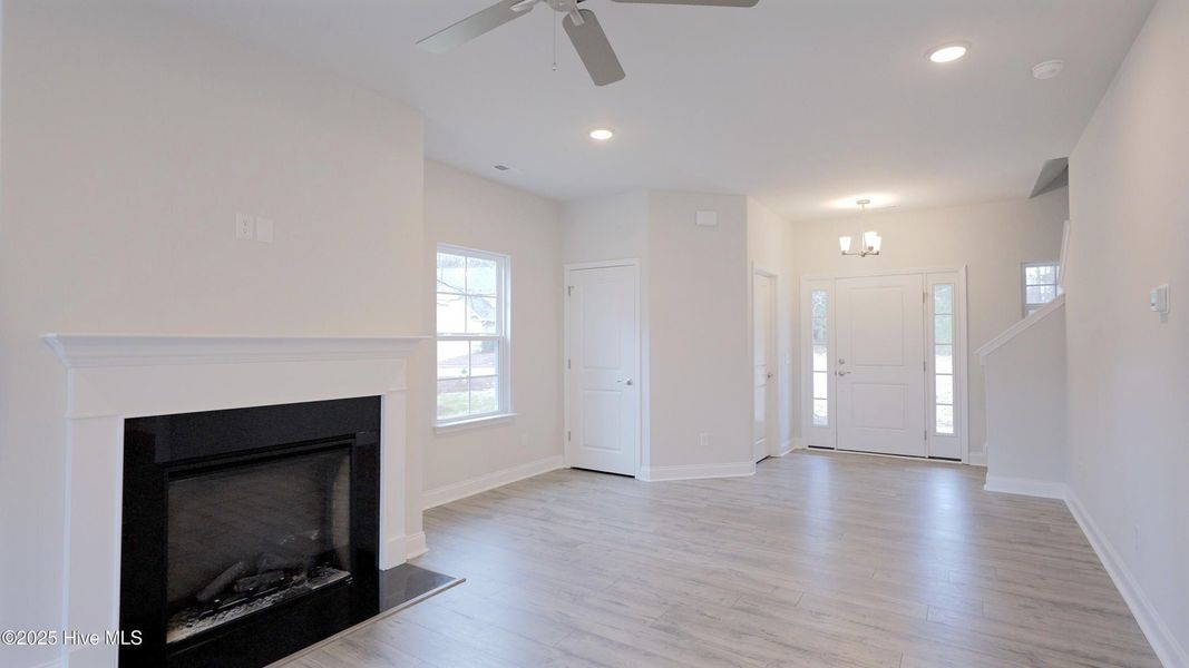 Spacious, unfurnished interior of a new home in Rutledge, Shallotte (Image 11).