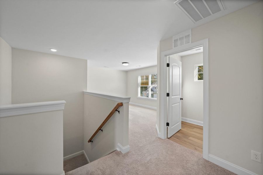 Spacious, unfurnished interior of a new home in Pisgah Park, Kernersville (Image 31).