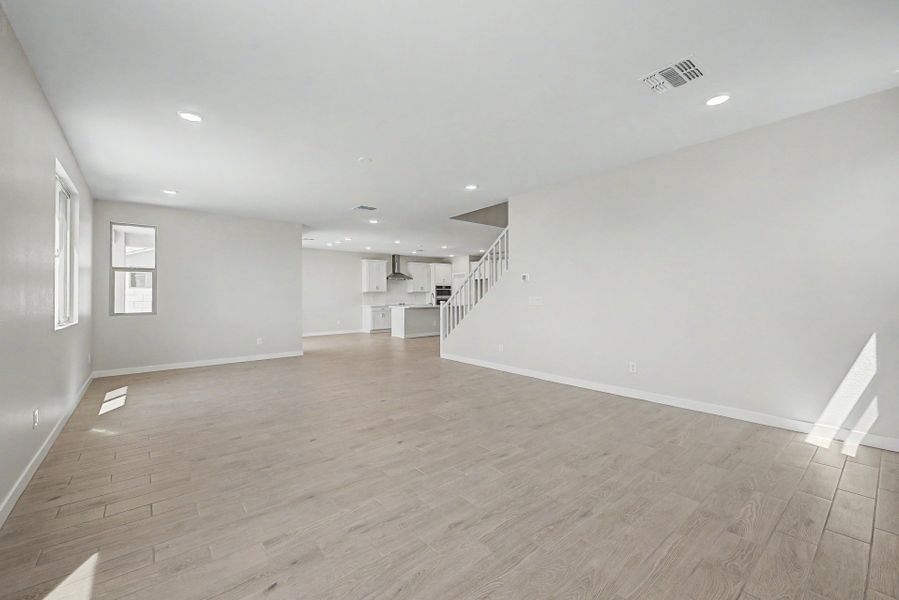 Spacious, unfurnished interior of a new home in Wildera, San Tan Valley (Image 13). Spacious, unfurnished interior of a new home in Wildera, San Tan Valley (Image 13).