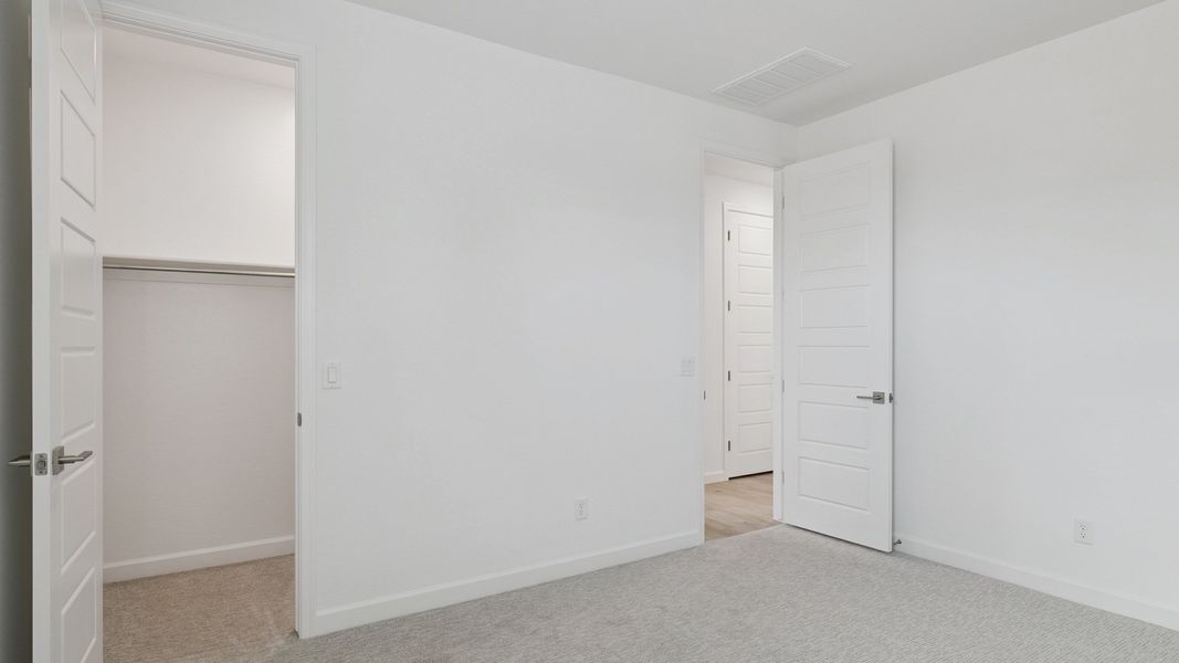 Spacious, unfurnished interior of a new home in Zanjero Pass, Waddell (Image 42). Spacious, unfurnished interior of a new home in Zanjero Pass, Waddell (Image 42).