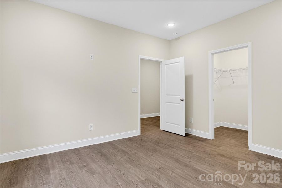 Spacious, unfurnished interior of a new home in , Troutman (Image 27).