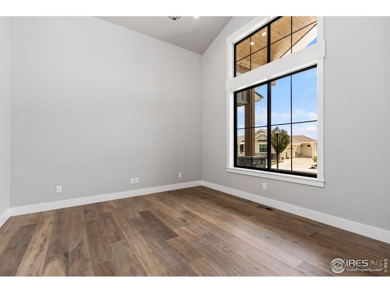 Spacious, unfurnished interior of a new home in , Windsor (Image 24).