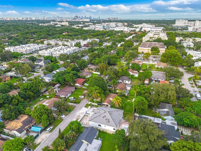 Image 30 of a home in .