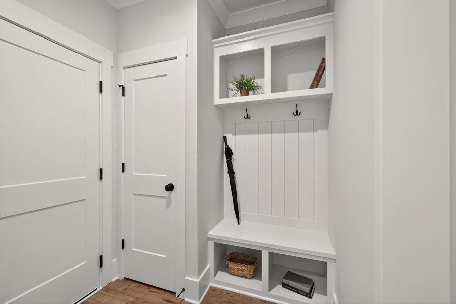 Furnished interior view inside a new home in Spring Creek, Monroe (Image 16).