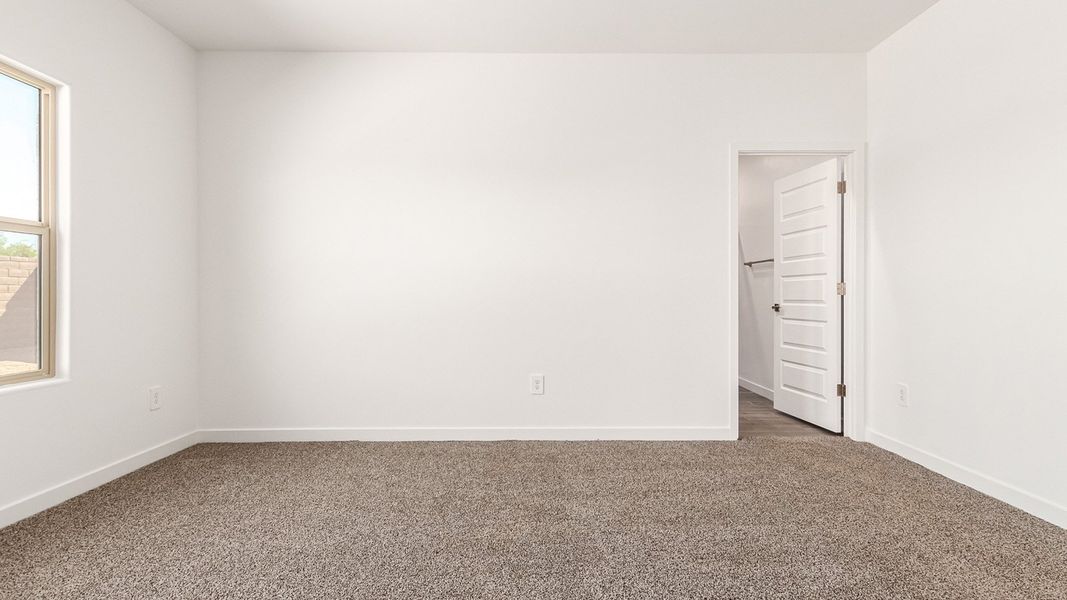 Representative unfurnished interior of a home built from the Baxter by D.R. Horton in The Oasis at Rocking K, Vail (Image 27).
