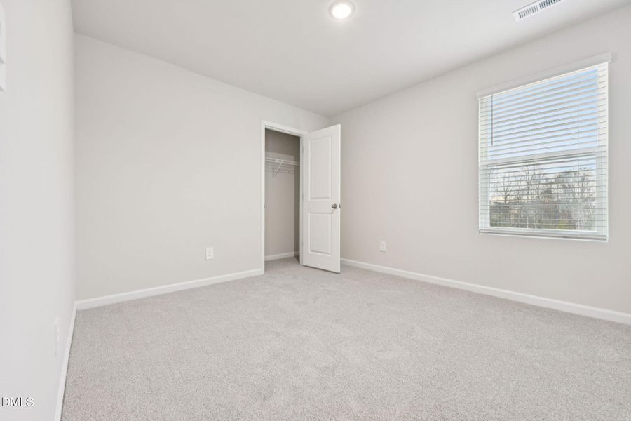 32-web-or-mls-Raleigh - Oak Manor - 649