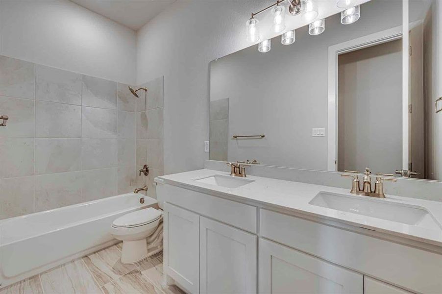 Furnished interior view inside a new home in Springside Estates II, Waxahachie (Image 6).