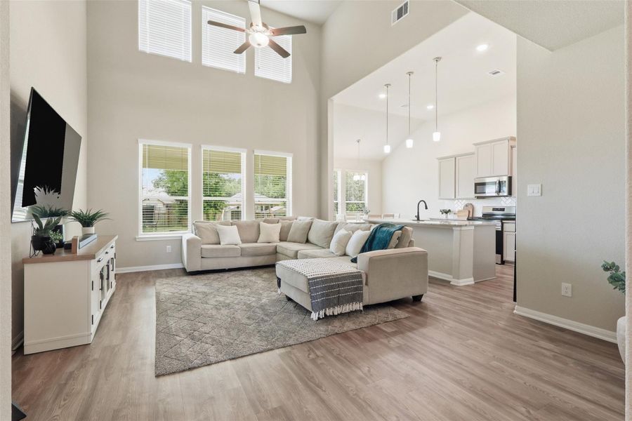 Furnished interior view inside a new home in Deer Trail Estates, Conroe (Image 16).