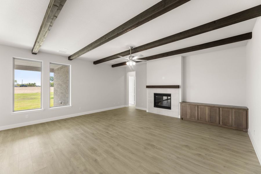 Spacious, unfurnished interior of a new home in Settler's Glen, New Fairview (Image 17). Spacious, unfurnished interior of a new home in Settler's Glen, New Fairview (Image 17).