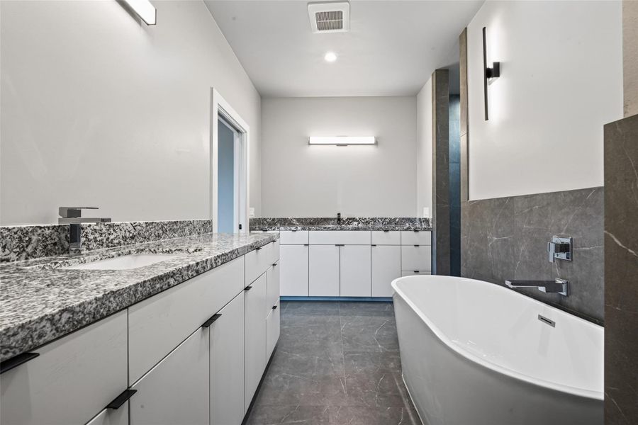 Furnished interior view inside a new home in , Houston (Image 9).