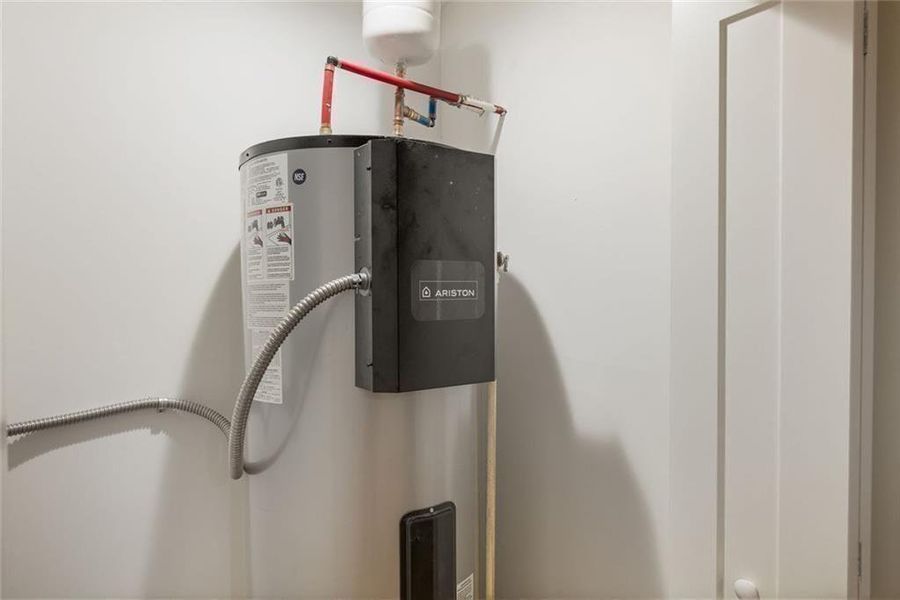 Close-up of interior finishes inside a home in , Avondale Estates (Image 18). Close-up of interior finishes inside a home in , Avondale Estates (Image 18).