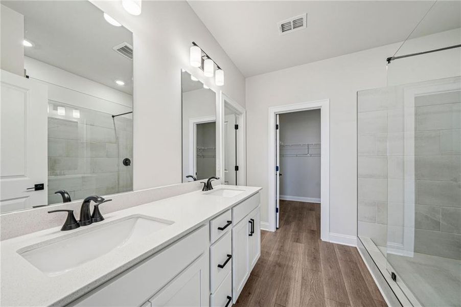 Furnished interior view inside a new home in River Pointe, Monroe (Image 14).